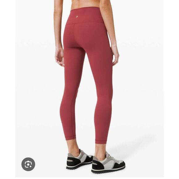 LuluLemon Wunder Under High Rise Tight Full-On Luxtreme Size 4 Chianti - Picture 1 of 7